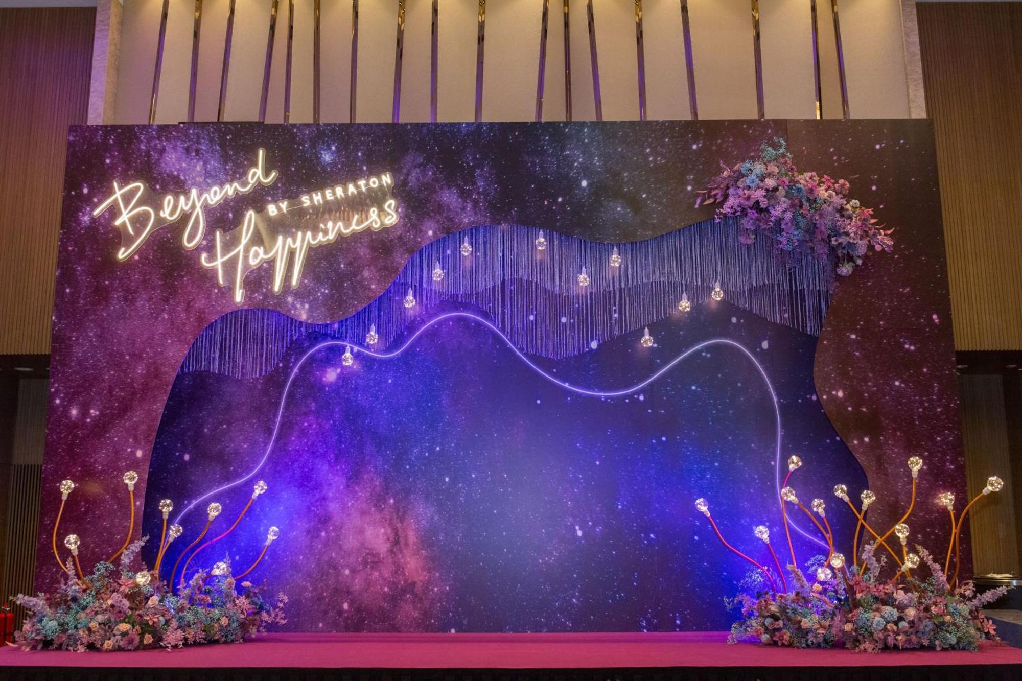 โฟร์ พอยต์ส บาย เชอราตัน ฮ่องกง, ตุงชุง โรงแรม 5*